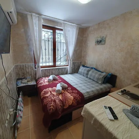 Studio Damo Zamaka 2 *